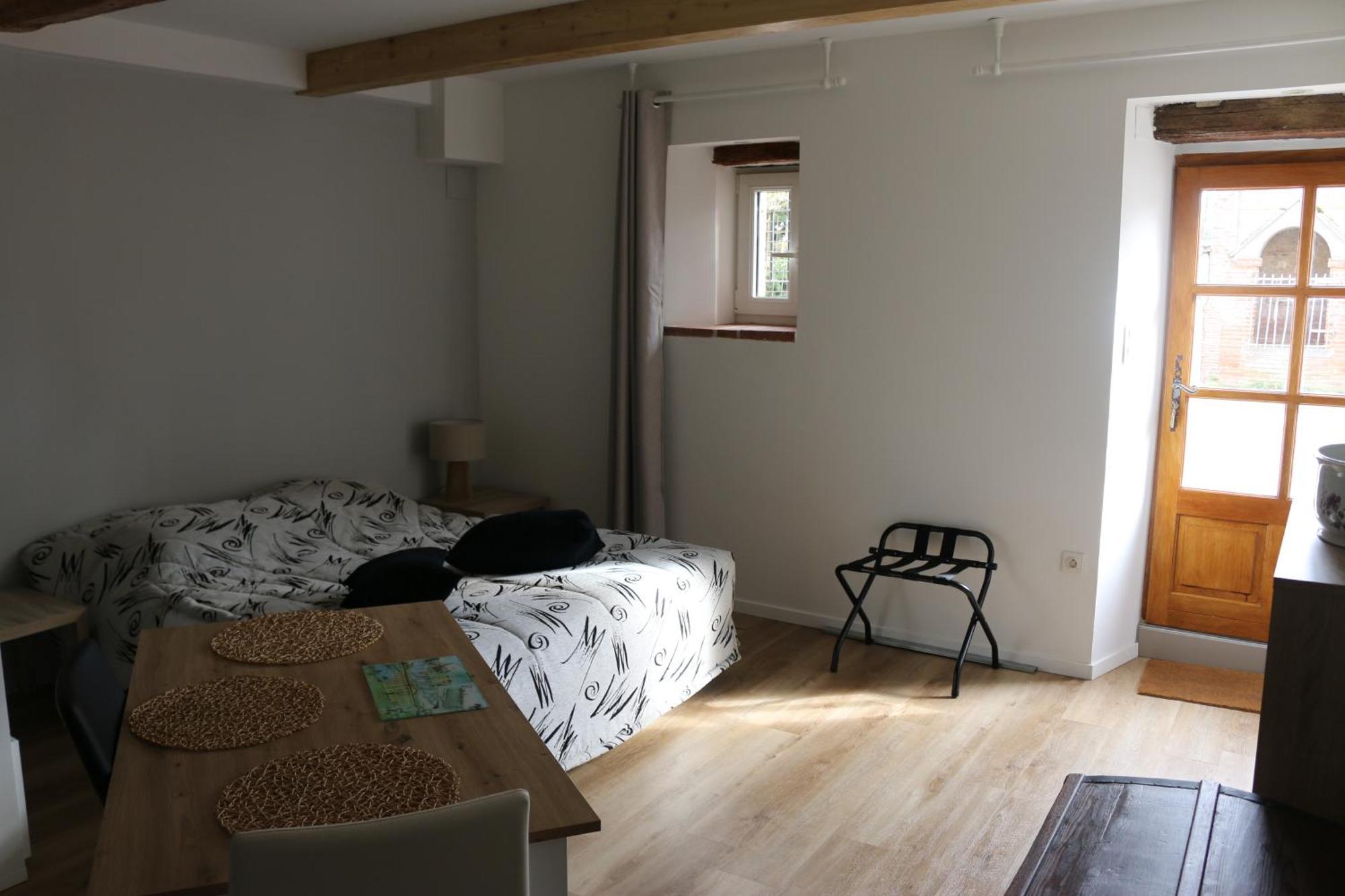 L'Autan Sage Bed & Breakfast Montgeard Екстериор снимка
